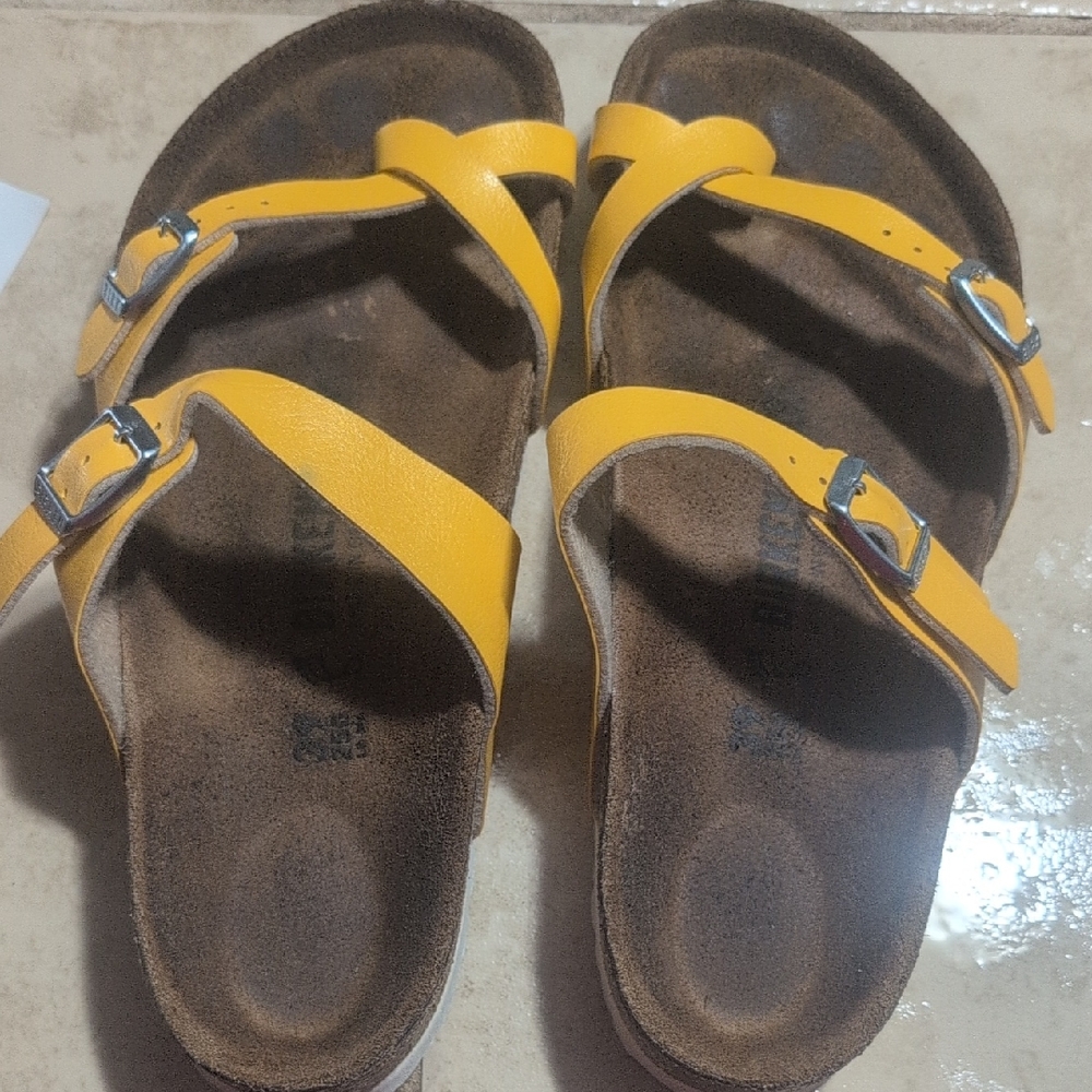 ☀️Birkenstock Yellow Buckle Strap Sandals For Woman